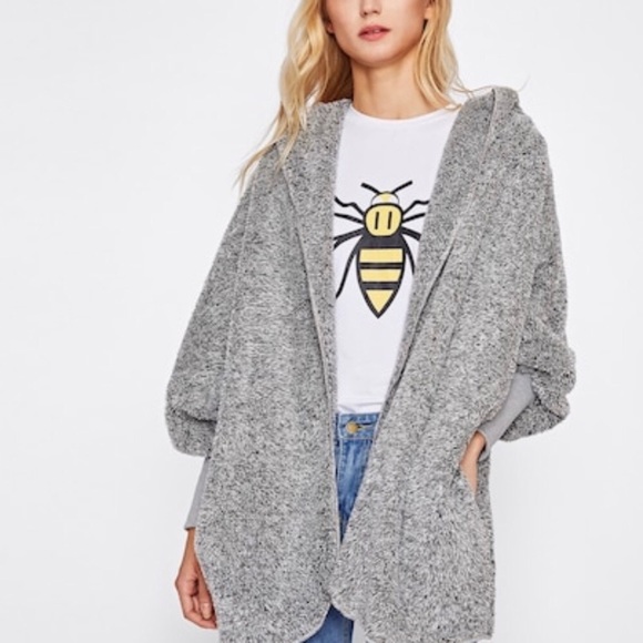 *LAST 2* Gray Hoodie Dolman Sleeve MUST HAVE - Picture 2 of 4